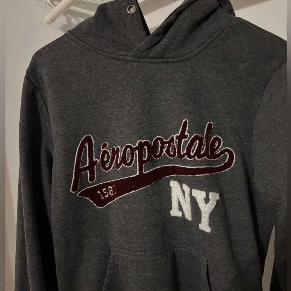 Aeropostale grey New York sweatshirt. Size small